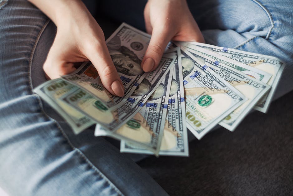 How to Save Money on Taxes This April (7 Savvy Tips)