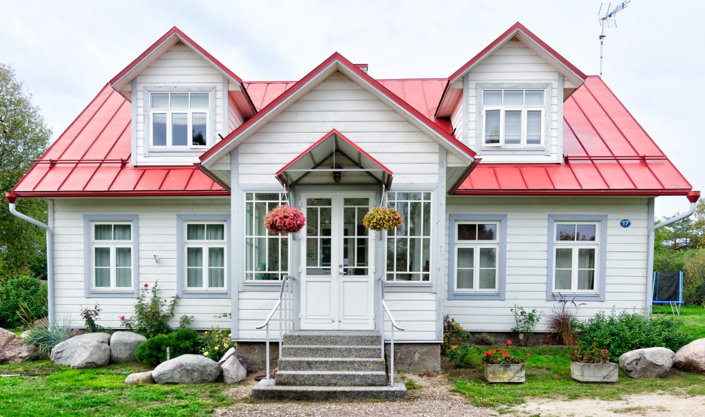 Mistakes of Novice House Flippers—Risks vs. Rewards