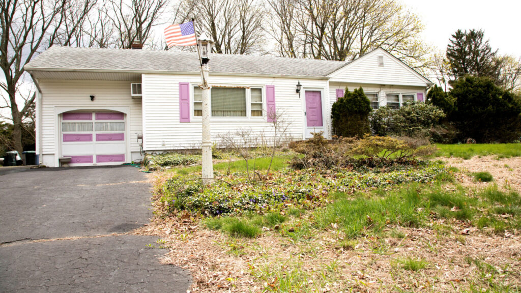 How to Rehab a Dilapidated House for Renting